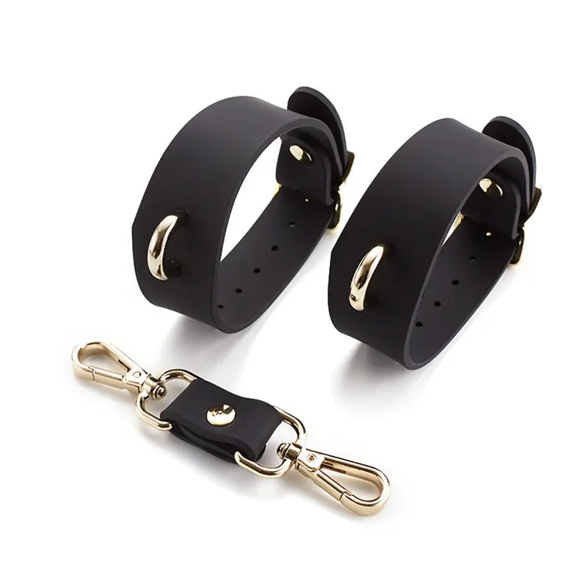 Roomfun’s Hogtie Bondage Set